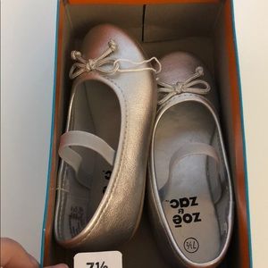 NIB zac & Zoe silver slip on shoes